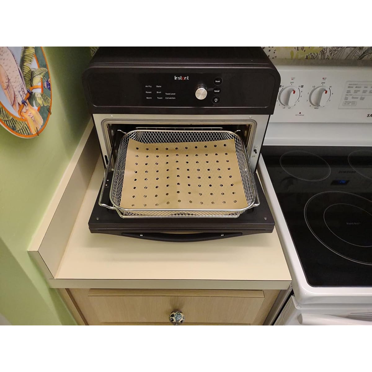 200pcs Unbleached Air Fryer Parchment Paper Liners - 11x9 Inch Perforated Rectangular Disposable Baking Sheets for Cuisinart, Ninja Foodi, Breville, Gowise, Black Decker - Non-Stick, Easy Cleanup, Even Cooking, Kitchen & Restaurant Use, Air Fryer